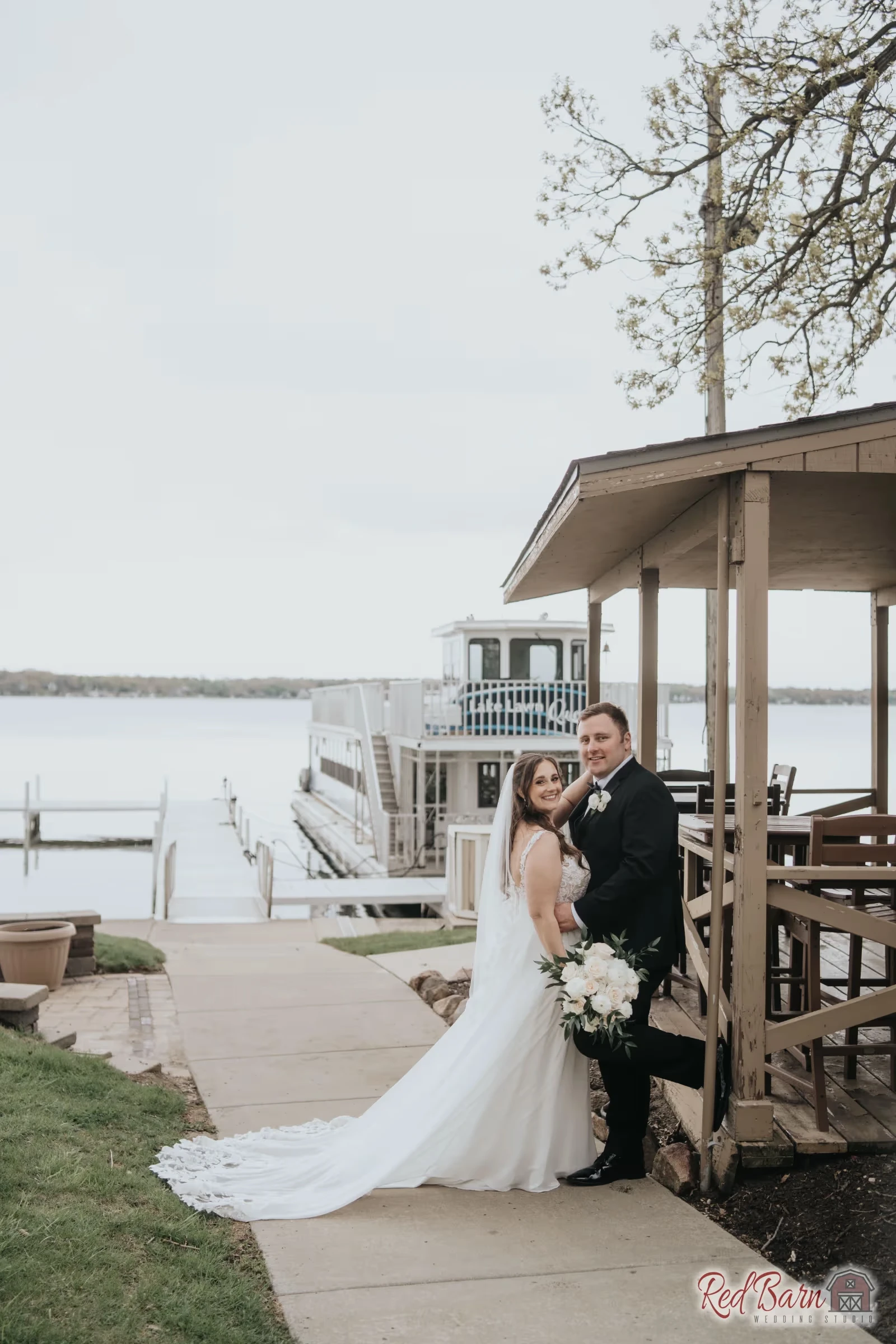 Lake Lawn Resort - 2400 E Geneva St, Delavan, WI — Chicago Wedding Venue Photography by Red Barn Wedding Studio